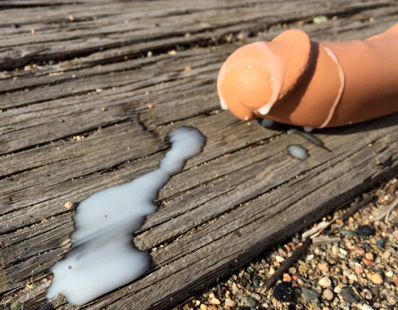Bad Dragon Cum Lube Demonstrated on the Pleasure Works Maven Dildo